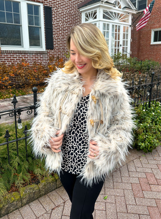 Lulu B Giraffe V-Neck Top