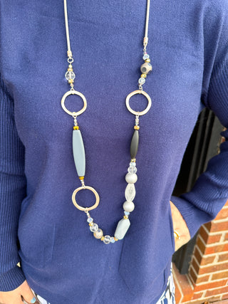 Fashion Black and Silver Necklace