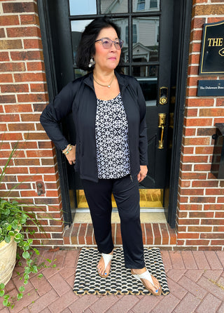 Lulu B Black and White Trellis Basic Tank