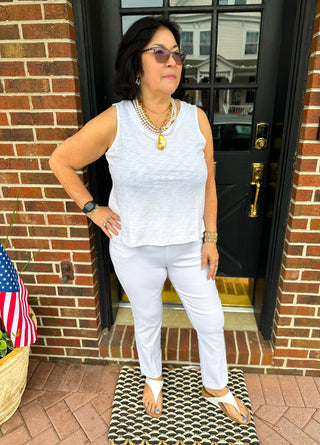 Bangladine by Lulu B White Pull-On Ankle Pant