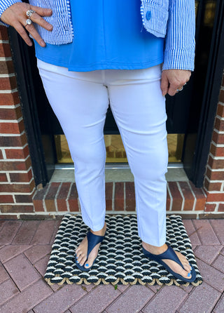 Bangladine by Lulu B White Pull-On Ankle Pant