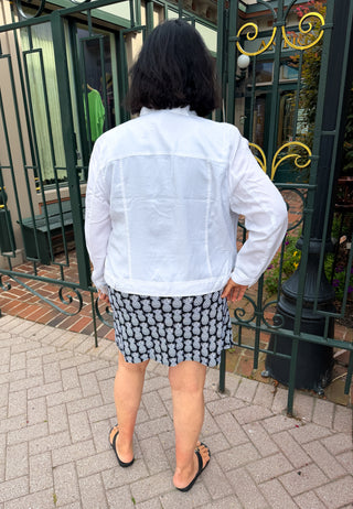 Beachtime by Lulu B Black and White Pineapples 2-Pocket Skort