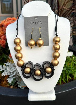 Chunky Gold Sylca Necklace