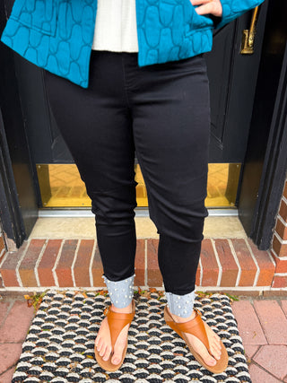 Lulu B Black Denim Cuff Pearl Pant