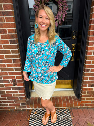 Lulu B Clear Turquoise Shells Crew Neck 3/4 Sleeve Top
