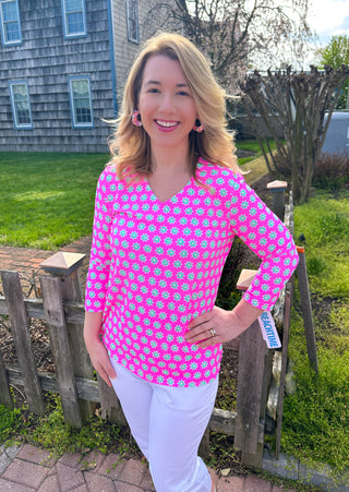 Lulu B Pink and Green Daisy V-Neck Top