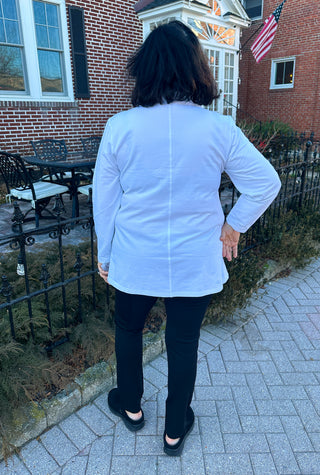 Lulu B White Button Pullover