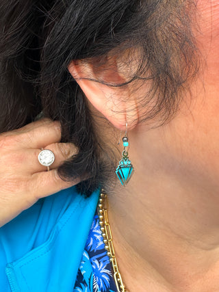 Adajio Bright Turquoise Earrings