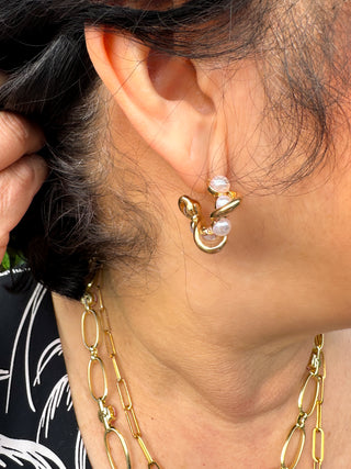 Twist Gold and Pearl Earrings