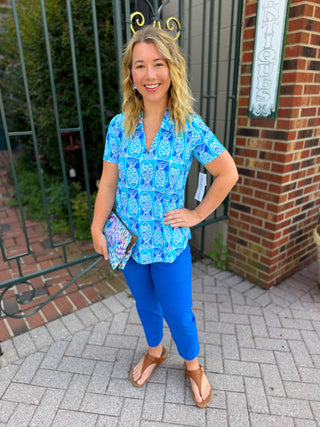 Lulu B Coastal Fish Short Sleeve Collar Top