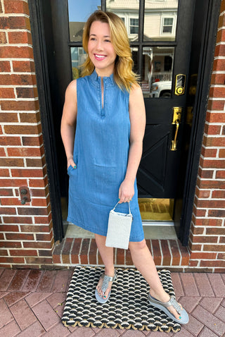 Light Weight Denim Dress With Zipper Lulu B Denim Sleeveless