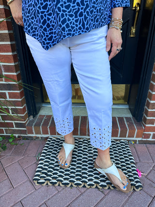 Lulu B White Denim Sparkle Flower Capri