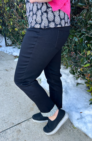 Lulu B Black Bling Cuff Pull on Jean Capri