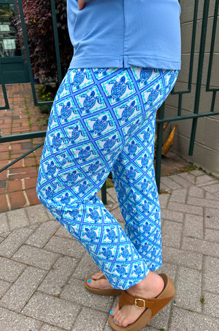 Lulu B Turtle Lattice Secret Pocket Capri Legging