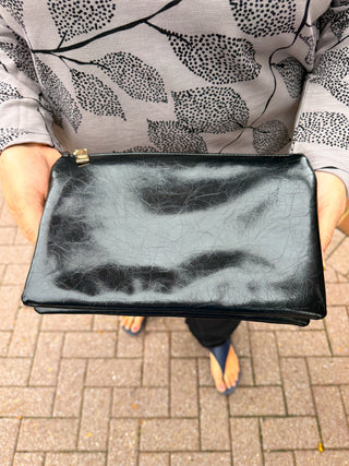 Izzy Crossbody Black Chic