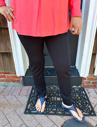 Lulu B Black Classic Leggings