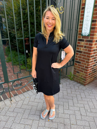 Lulu B Black Short Sleeve Quarter Zip Dress