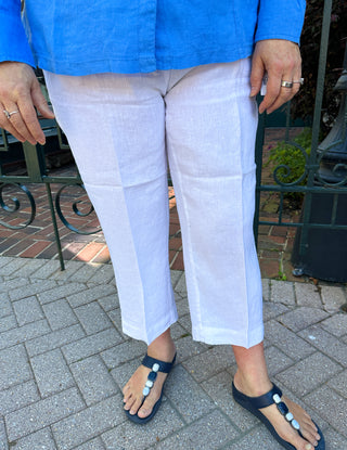 Lulu B White Linen Capris with Pockets