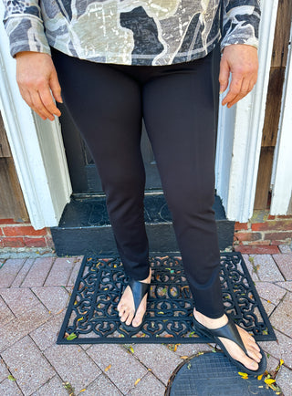 Lulu B Black Classic Leggings