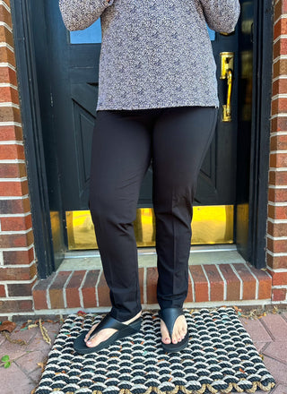 Lulu B Black Ankle Pants