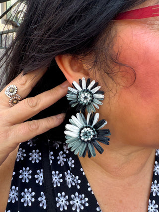 Raffia Black and White Flower Earrings