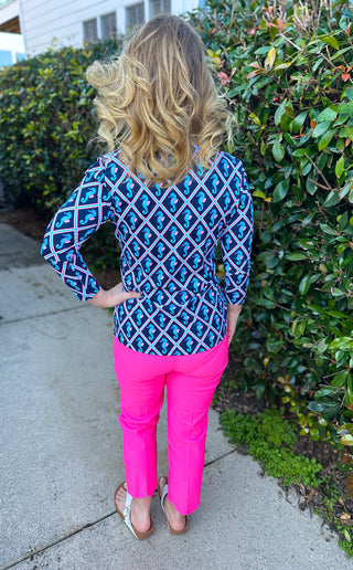 Lulu B Seahorse Lattice V-Neck Top