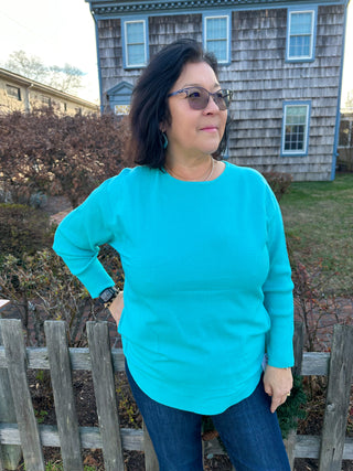 Lulu B Bright Seaglass Aqua 2-Pocket Cashmere Feel Top