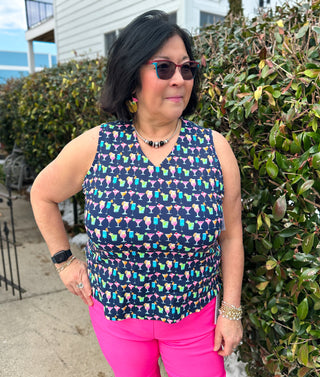 Lulu B Multicolor Cocktails Sleeveless V-neck Top