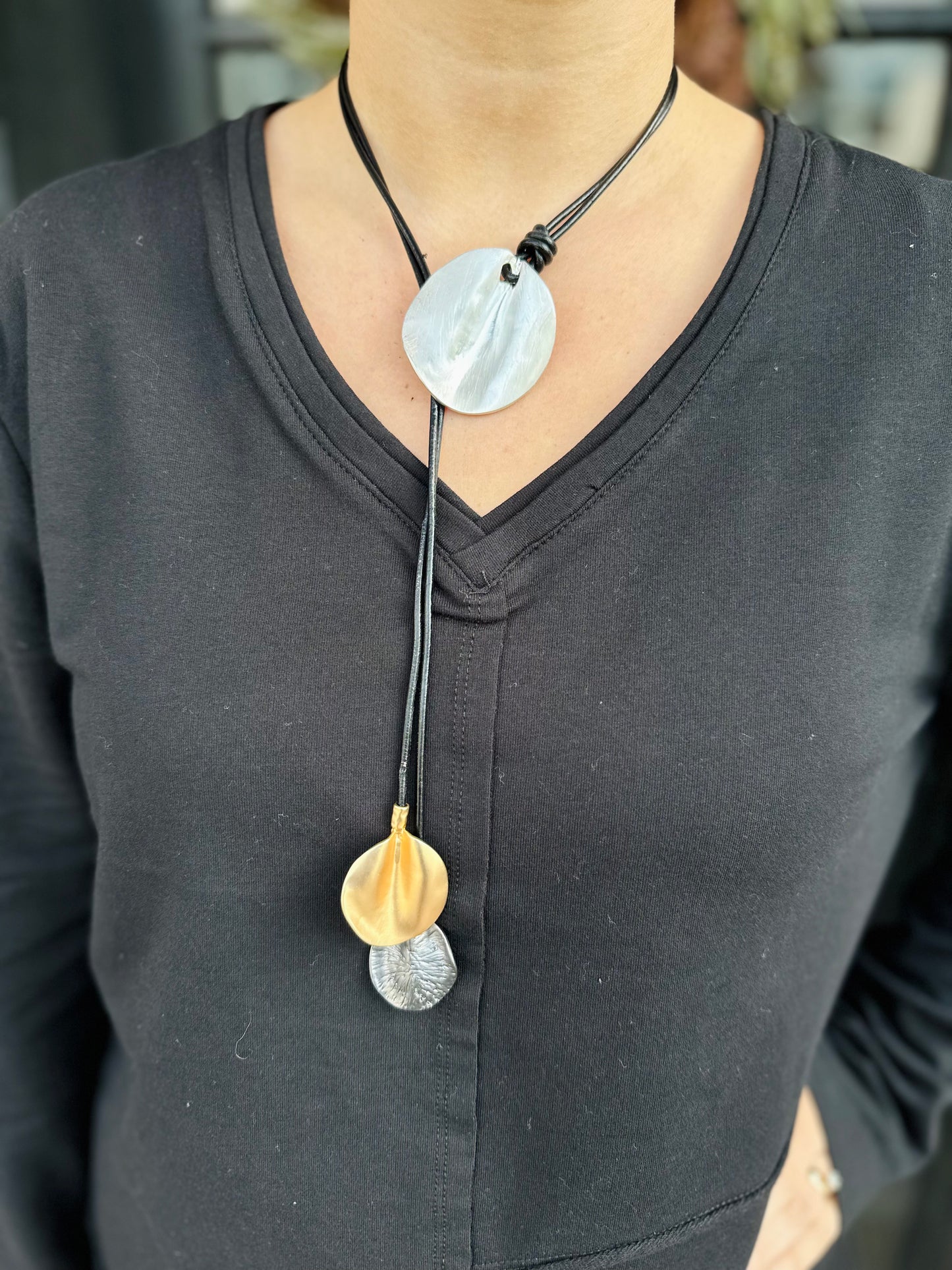 Two-tone Circle Drop Necklace