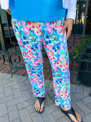 Lulu B Tropical Dragonfly Secret Pocket Capri Legging SPX1521